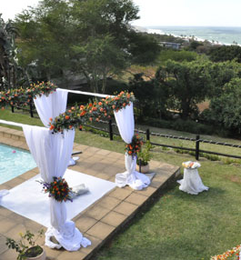 meander manor